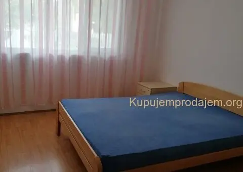 Prodaja kuce sa vise stanova i garazom Indjija - 3/7