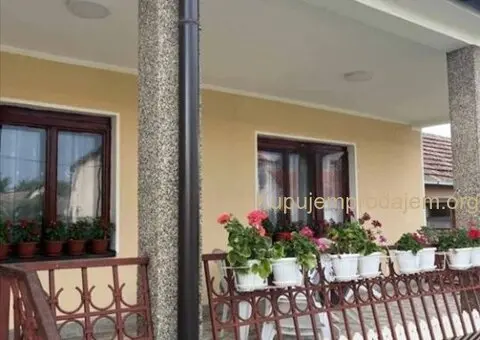 Odlicna kuca za porodicu Aleksandrovac-Žabari - 2/15