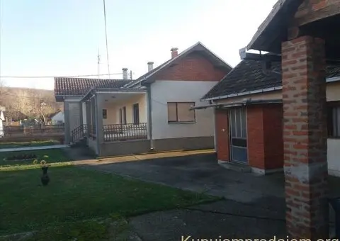 Odlicna kuca za porodicu Aleksandrovac-Žabari - 13/15