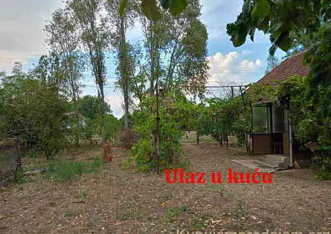 Prodaje se kuća/salaš u Hajdukovu na parceli od 3,5 jutra zemlje - 11/14