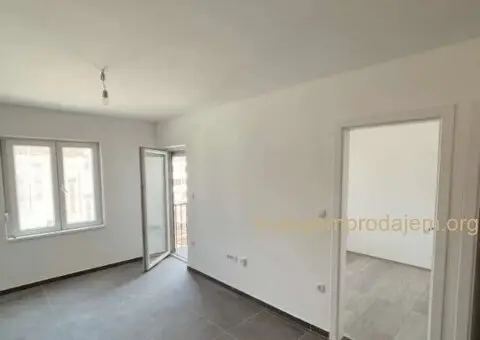 TOP PONUDA-Srebrno jezero,nov stan 33m2 - 4/10