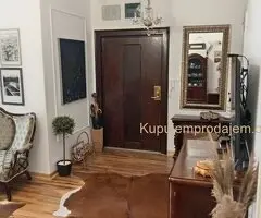 Prodajem stan 90m2, ul. Vlajkoviceva 19, Stari grad