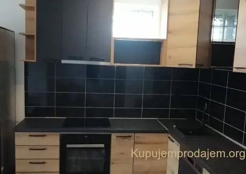 Prodajem stan u Pancevu 90m2 - 5/12