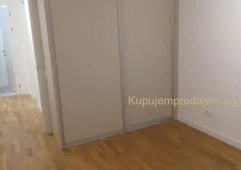 Prodajem nov stan na Konjarniku - 8/10