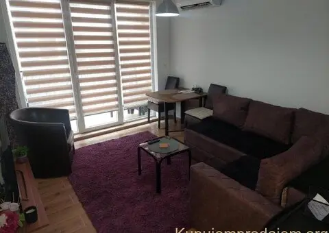 Prodajem apartman na Srebrnom jezeru - 2/13