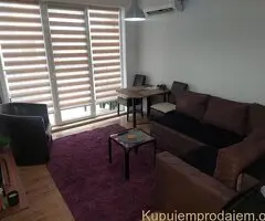 Prodajem apartman na Srebrnom jezeru