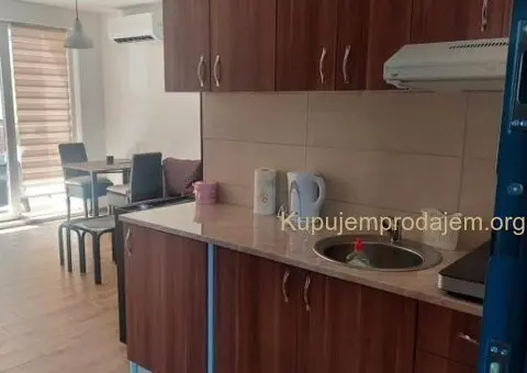 Prodajem apartman na Srebrnom jezeru - 9/13