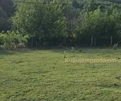 Prodajem gradjevinski plac-Kosmaj