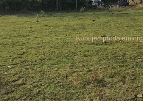 Prodajem gradjevinski plac-Kosmaj - 2/15