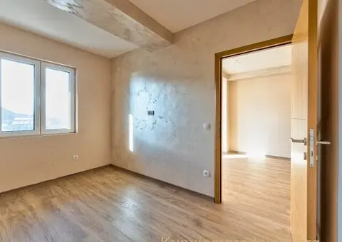 TOP LOKACIJA ZLATIBOR STROGI CENTAR - 9/10