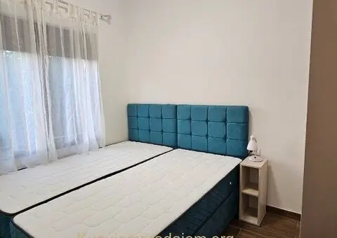 ELITNA LOKACIJA LUX TROSOBAN STAN NA PRODAJU SA DVORIŠTEM I PARKING MESTOM ZLATIBOR - 4/15