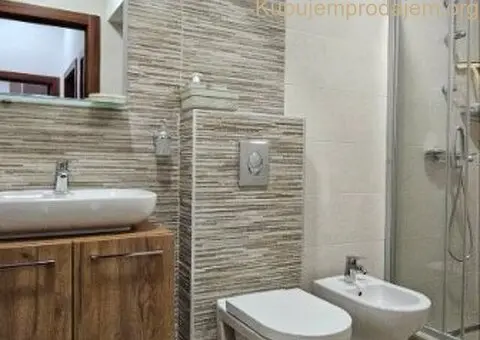 ELITNA LOKACIJA LUX TROSOBAN STAN NA PRODAJU SA DVORIŠTEM I PARKING MESTOM ZLATIBOR - 12/15