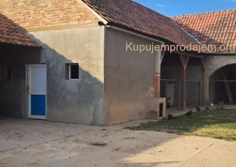 Prodajem seosko domacinstvo - 3/9