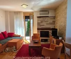 Prodaja kuce na Zlatiboru