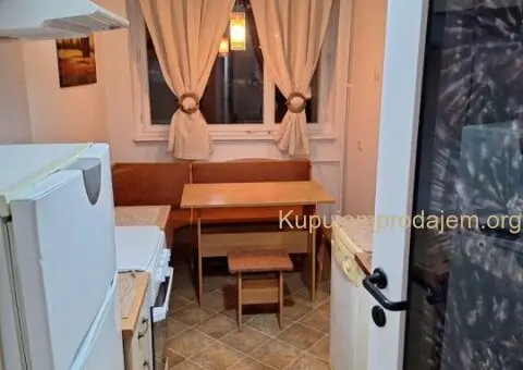 Izdajem stan kod hotela Srbija - 6/11