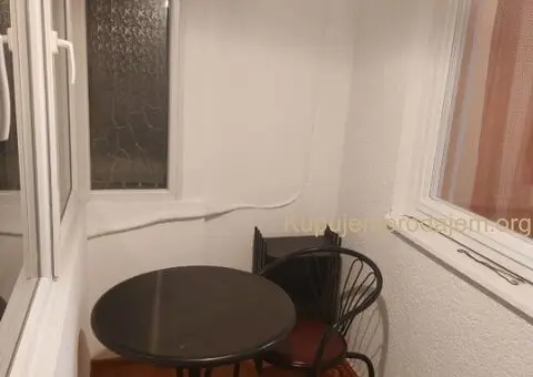 Izdajem stan kod hotela Srbija - 11/11