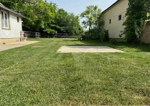 Prodajem kucu u Novoj Pazovi - 1/6