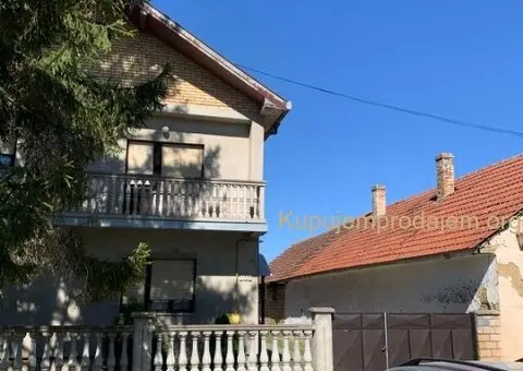 Prodajem kucu u Čelarevu-jedinstvena ponuda - 1/14