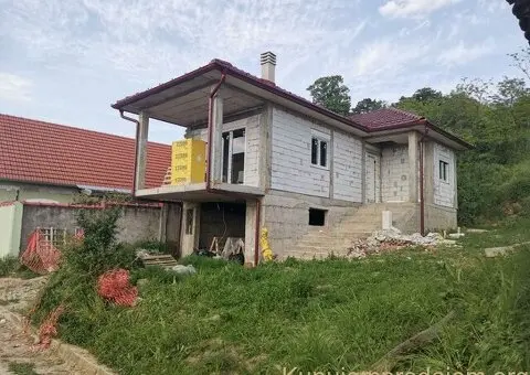 Kuca u izgradnji na prodaju-Irig - 1/6