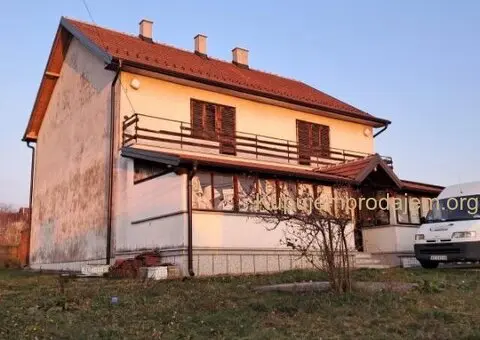 Prodajem kucu u Arandjelovcu - 3/9