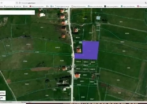 Prodajem kucu u Sjenici - 2/15