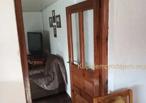 Prodajem kucu u Sjenici - 11/15