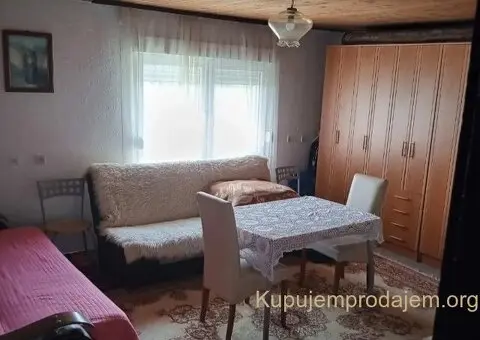 Prodajem kucu u Sjenici - 15/15