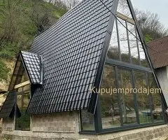 Alpska kuca u Surduku pored Dunava