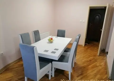 Fantastican trosoban uknjizen stan Novi Sad-Salajka - 3/14