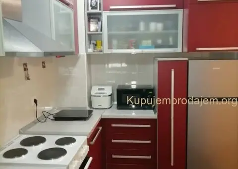 Fantastican trosoban uknjizen stan Novi Sad-Salajka - 5/14