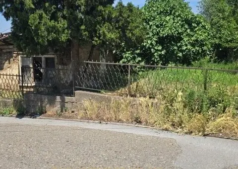 Prodajem plac sa kucom u centru Smedereva - 3/12