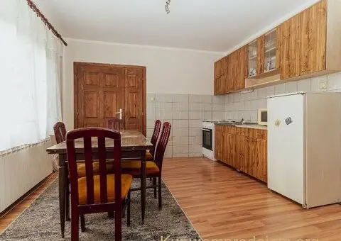 Kuca i veliki plac na Popovici - 7/15