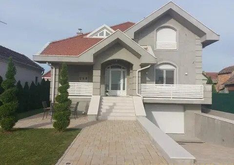 Nova LUX kuca,centar Indjije,top lokacija - 6/12