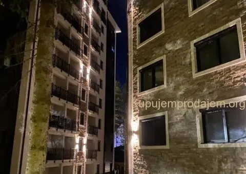 Novo LUX preporuka,ulica Breza prodaja Zlatibor - 12/12