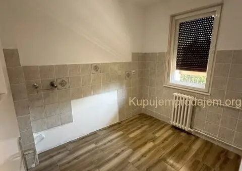 Prodajem stan u Sremcici-Tomasa Edisona - 6/15