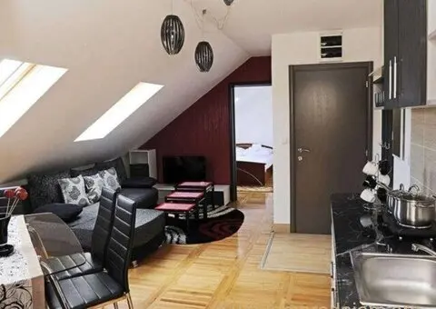 Na prodaju apartman u Kraljevim Cardacima-Kopaonik - 1/6