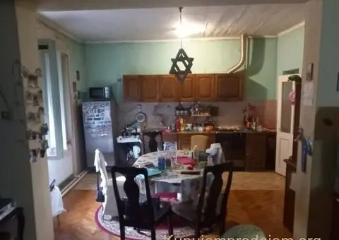 Porodicna kuca u srcu Starog Futoga-Novi Sad - 4/6