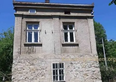 Boljevac-kuca sa okucnicom,1km od centra - 4/10