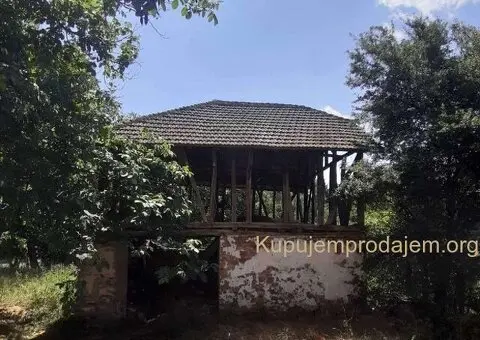 Boljevac-kuca sa okucnicom,1km od centra - 6/10