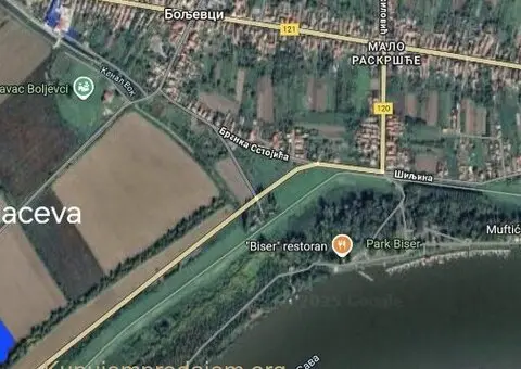 Prodajem placeve u Boljevcima-Surcin