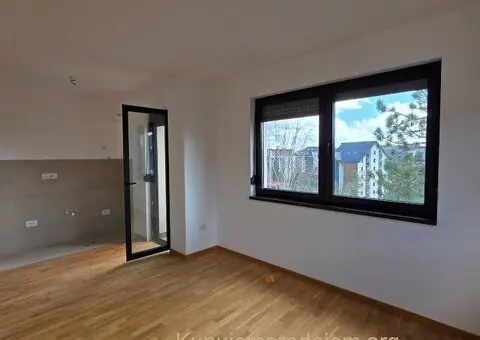 Stan na prodaju uzi centar Zlatibor nov neuseljavan - 5/13