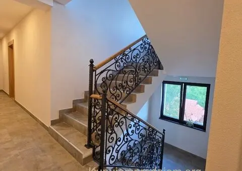 Stan na prodaju uzi centar Zlatibor nov neuseljavan - 9/13