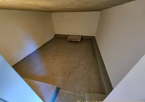 Prodajem magacin-garazu u Zemun Polju - 7/15