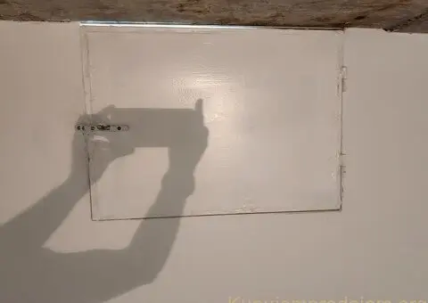 Prodajem magacin-garazu u Zemun Polju - 9/15