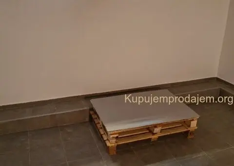 Prodajem magacin-garazu u Zemun Polju - 11/15