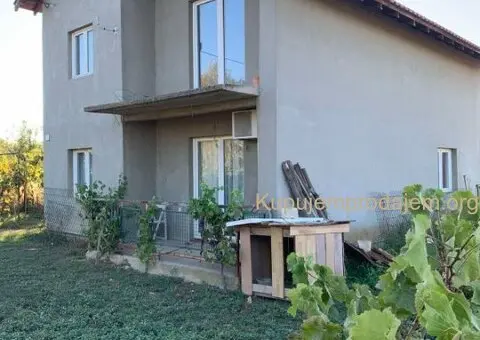 Prodajem kucu u Šopiću-Lazarevac - 3/12