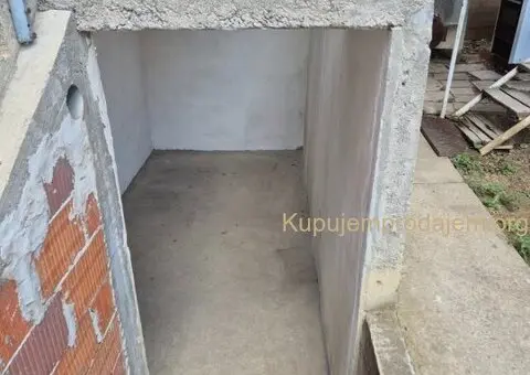 Na prodaju kuca-zgrada,Sušica-Kragujevac - 7/15