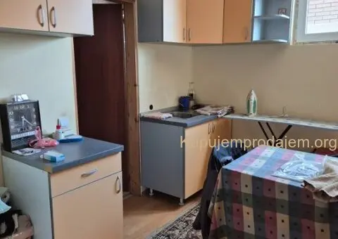 Na prodaju kuca-zgrada,Sušica-Kragujevac - 12/15