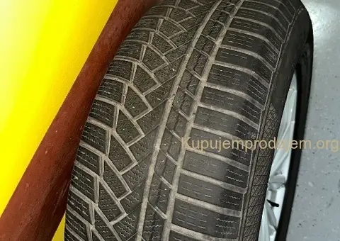 Prodajem gume i felne za audi Q5 - 11/13