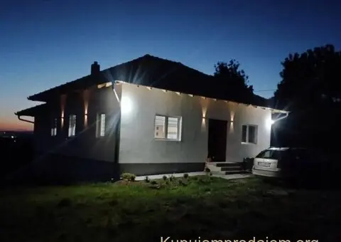 Prodajem novoizgradjenu kucu Mojsinje-Cacak - 13/15